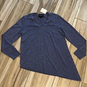 St John Blue light weight sweater with detail sz M